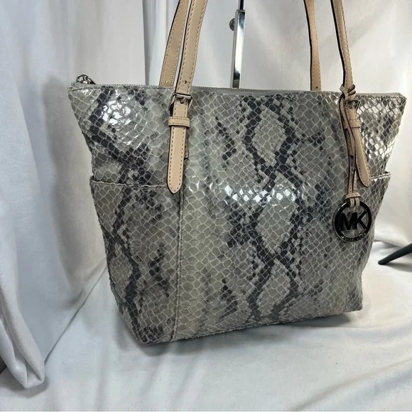 MICHAEL Michael Kors Jet Set Khaki/Gray Python Effect Leather Tote w/ DustbagNWT